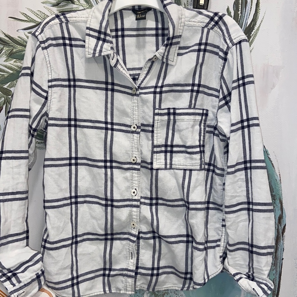 Forever 21 Small Plaid Flannel